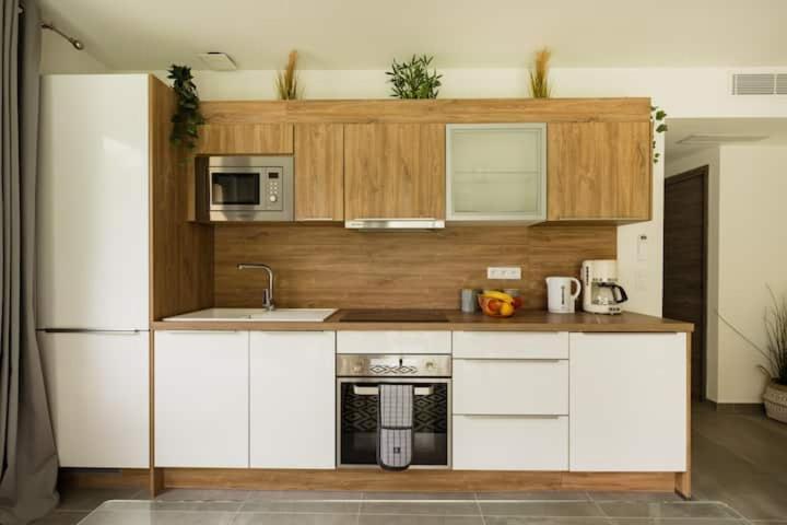 Apartment Stylish New 1 Bedroom In Juan Les Pins *